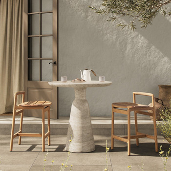Outdoor Dining Furniture