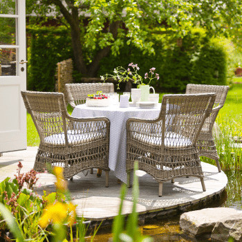 A Summer Soirée: Outdoor Entertaining Styles