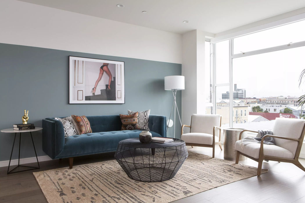 600 South Van Ness image 0