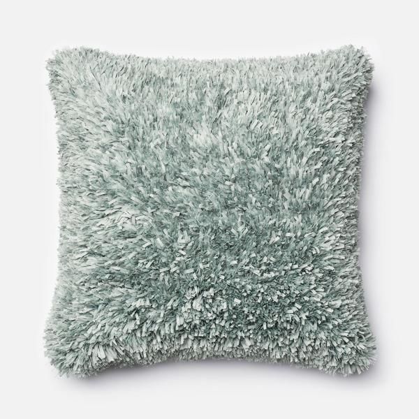 KATIE PILLOW Scout & Nimble