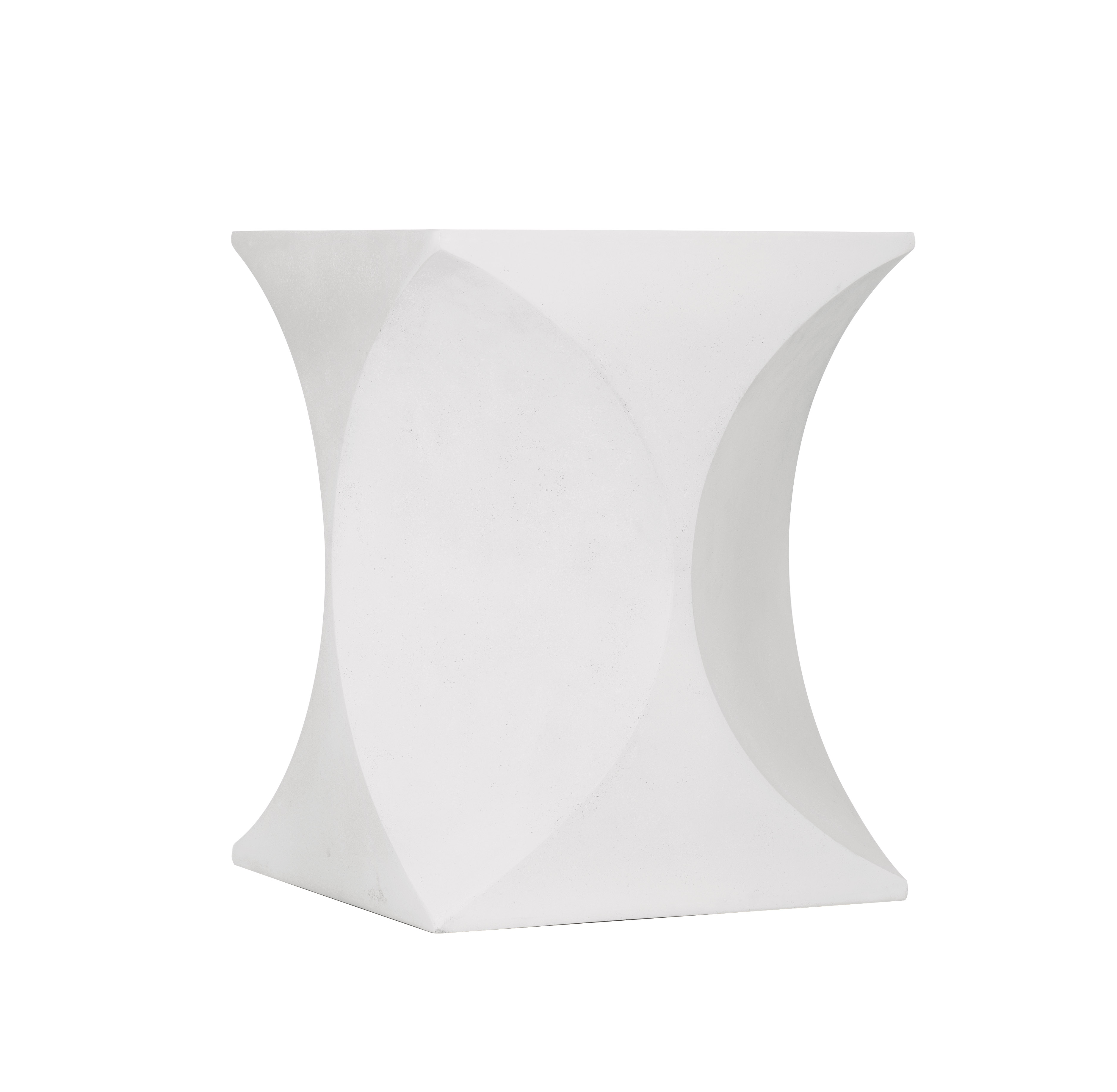 Scout & Nimble Exteriors Millim Bunching Table