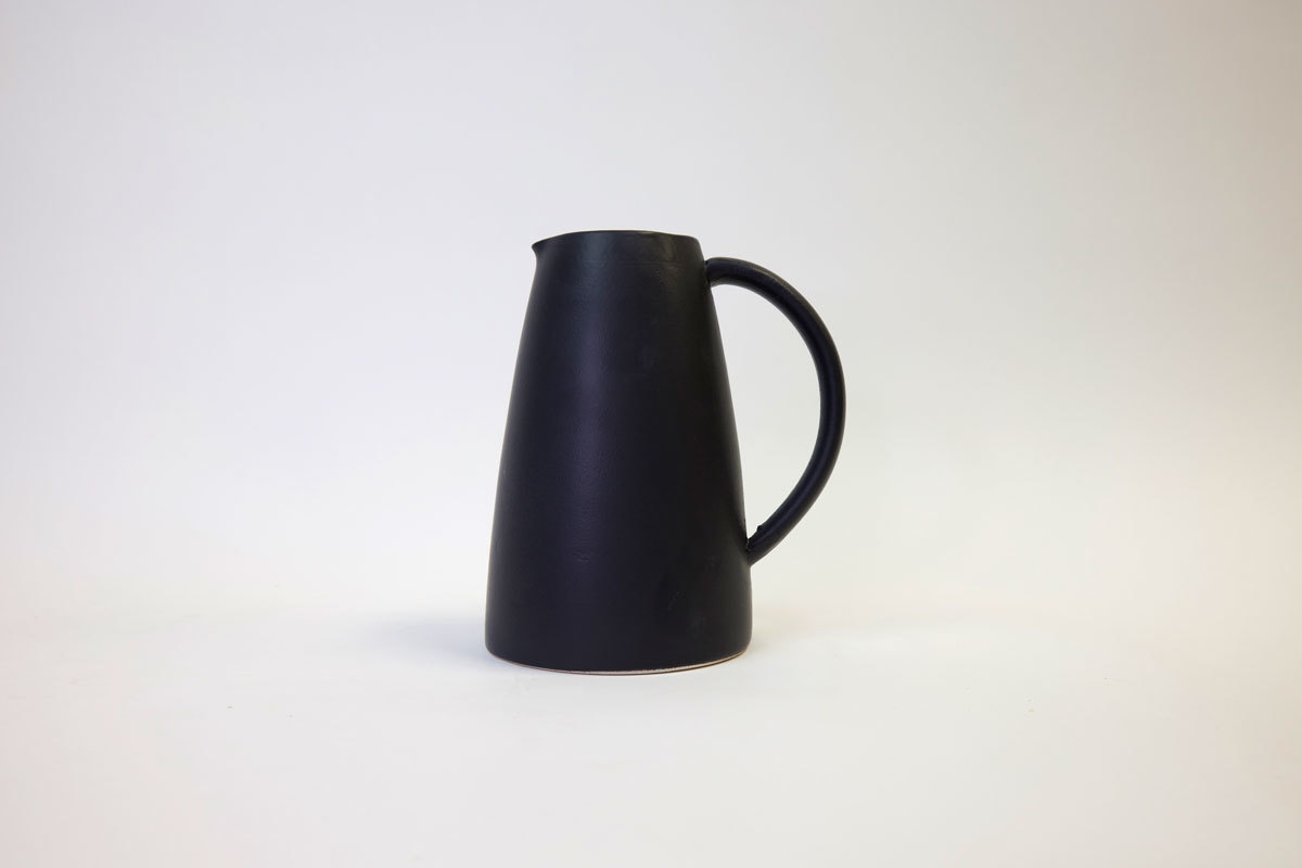 Scout & Nimble Thomas Black Garden Pitcher