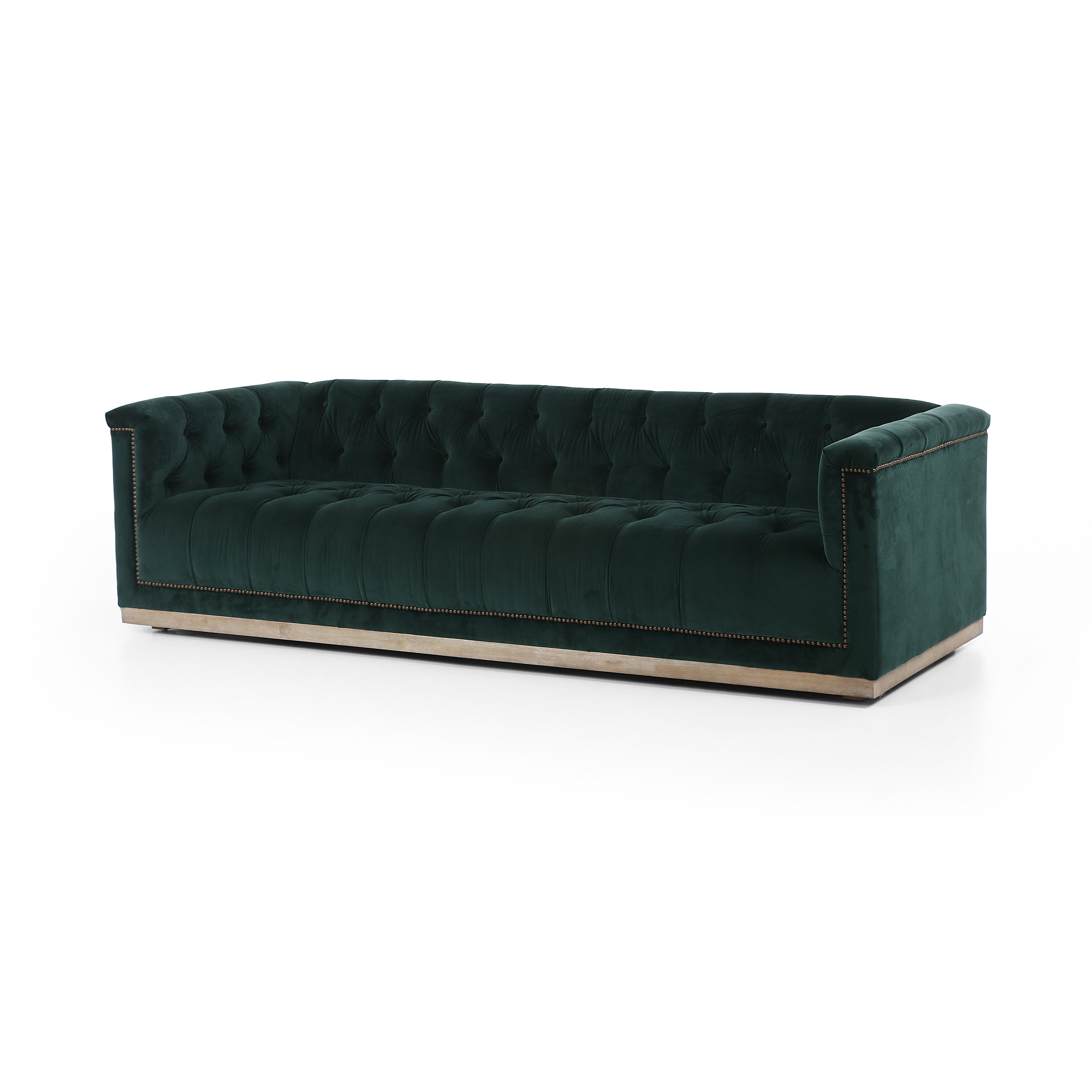Maxx Sofa Scout & Nimble
